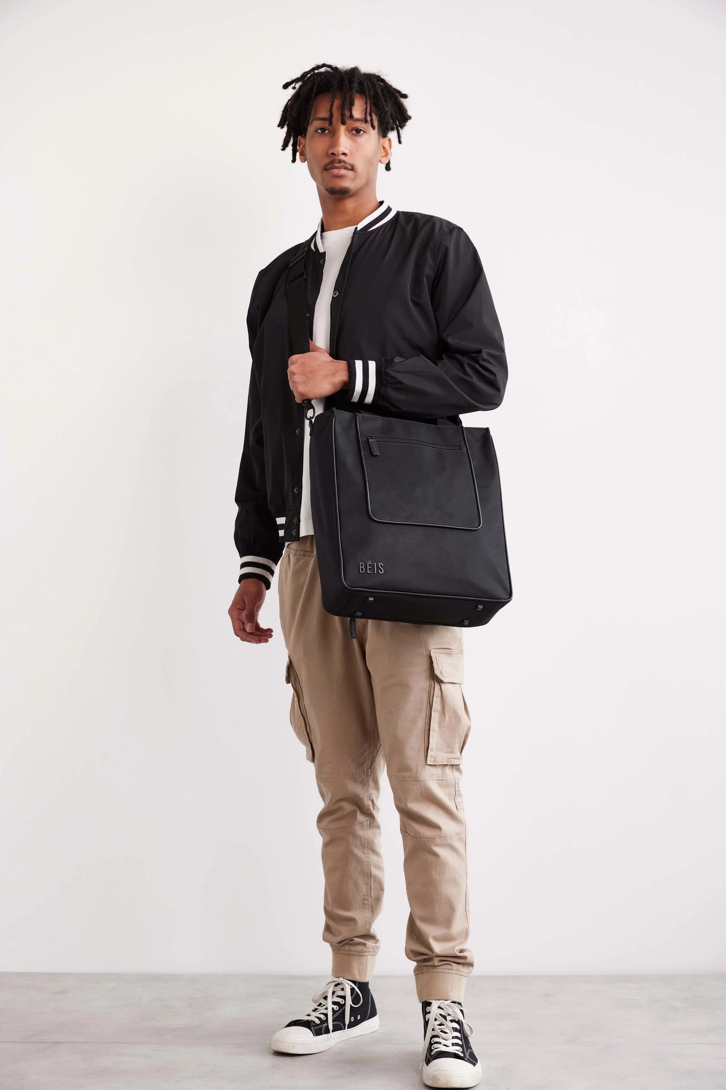 The North To South Tote in Black