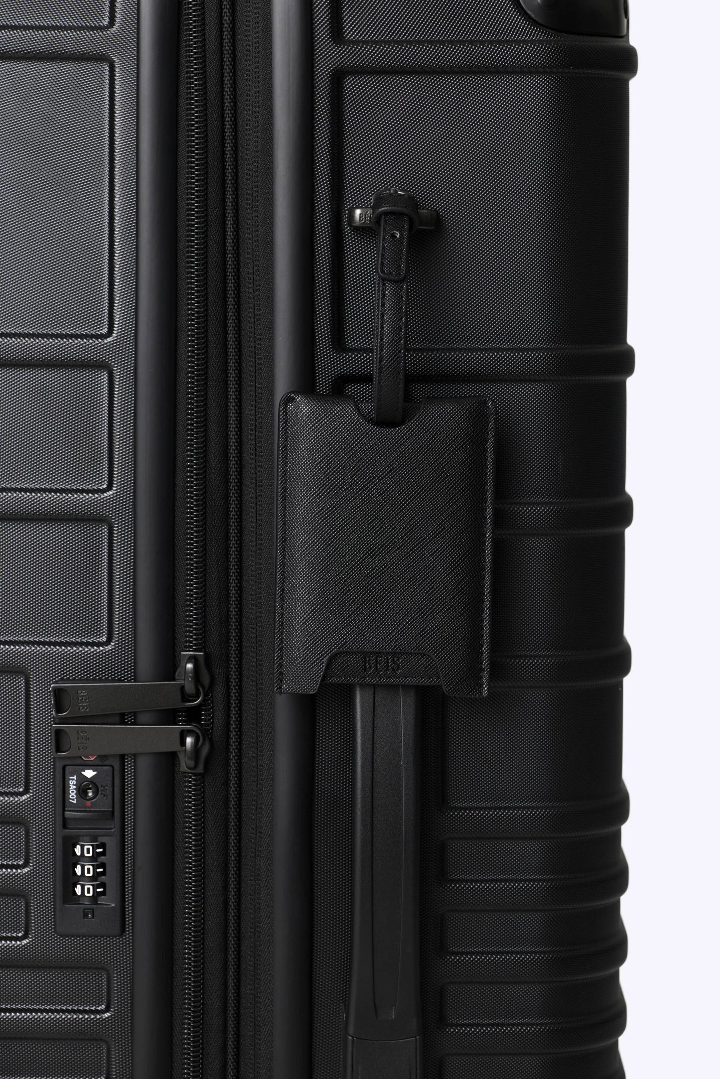 The Luggage Tag in Black