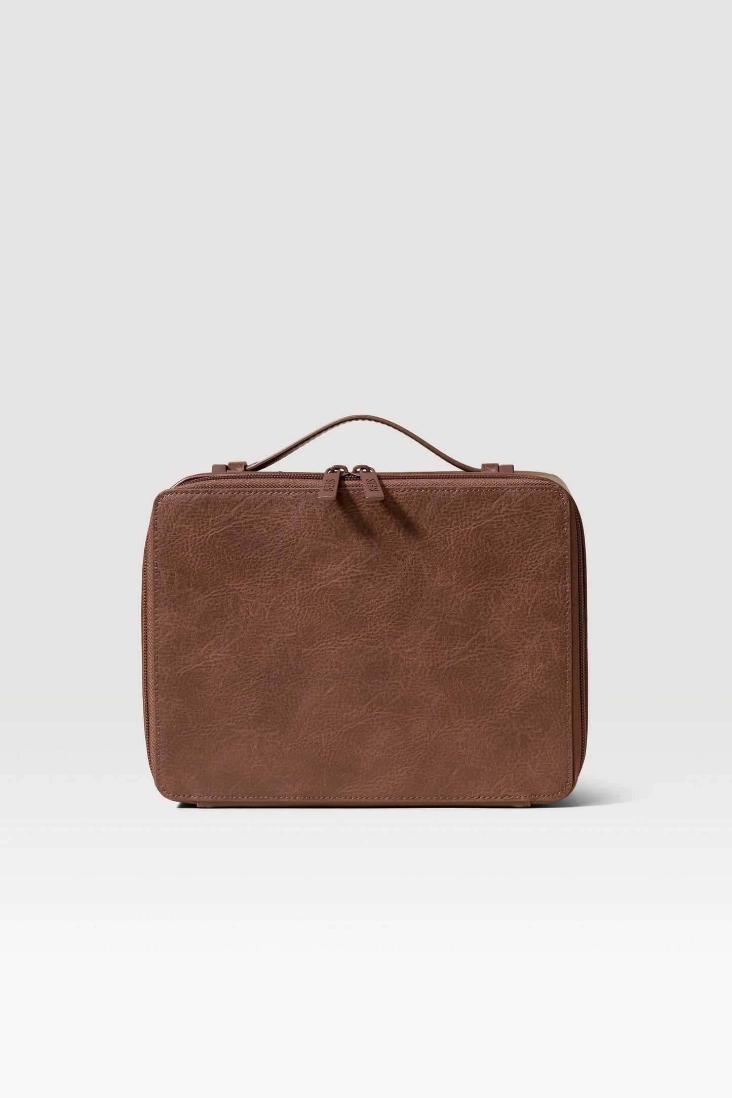 The Cosmetic Case in Maple