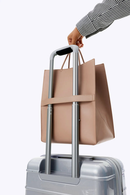 BÉIS x Chipotle The To Go Bag in Kraft Brown